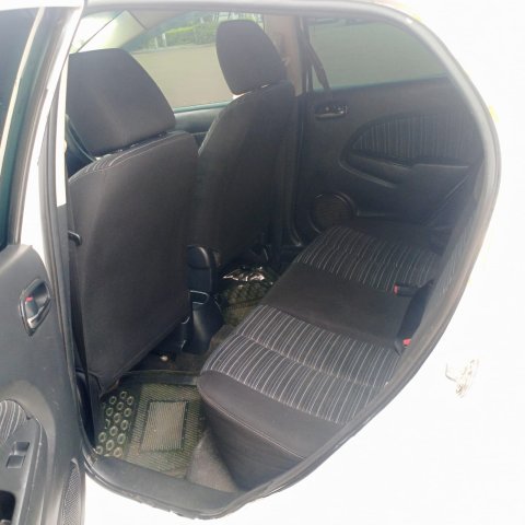 Mazda Demio 3