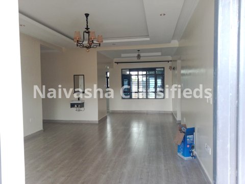 Modern 3 Bedroom For Sale in Kinamba