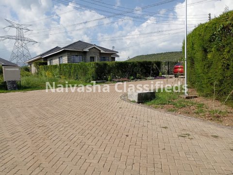 3 bedroom Rental house in a gated community