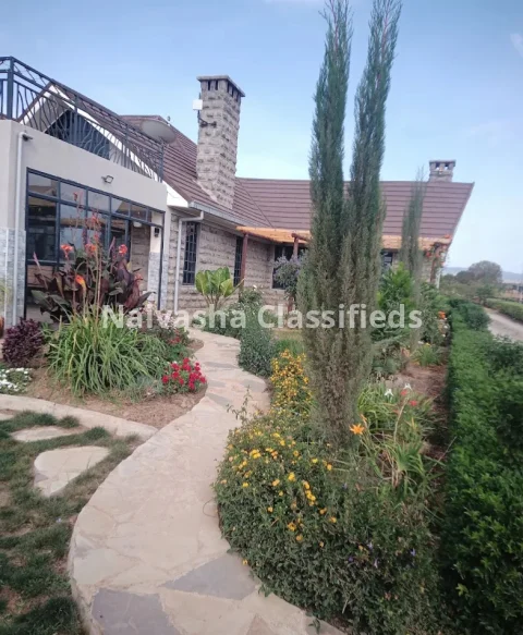 Elegant 4-Bedroom Ensuite Home on 1 Acre for Sale in Naivasha.
