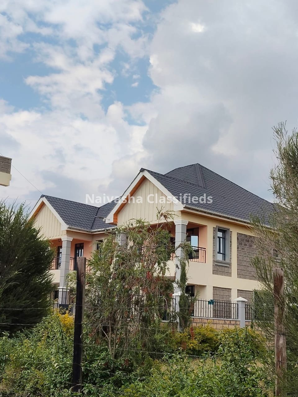 3 Bedroom Airbnb+Dsq in Naivasha,Moi South Lake