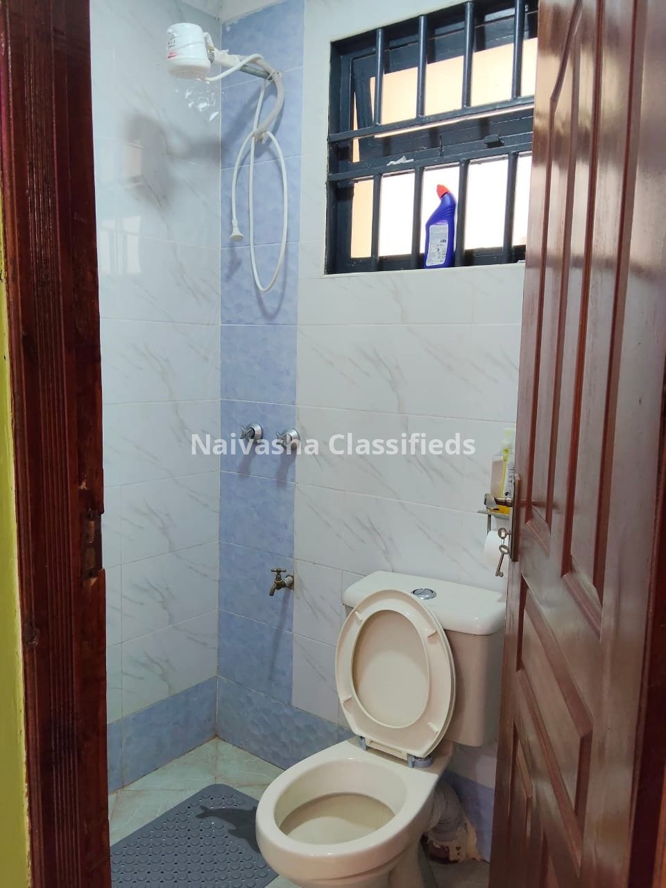 3 Bedroom Airbnb+Dsq in Naivasha,Moi South Lake