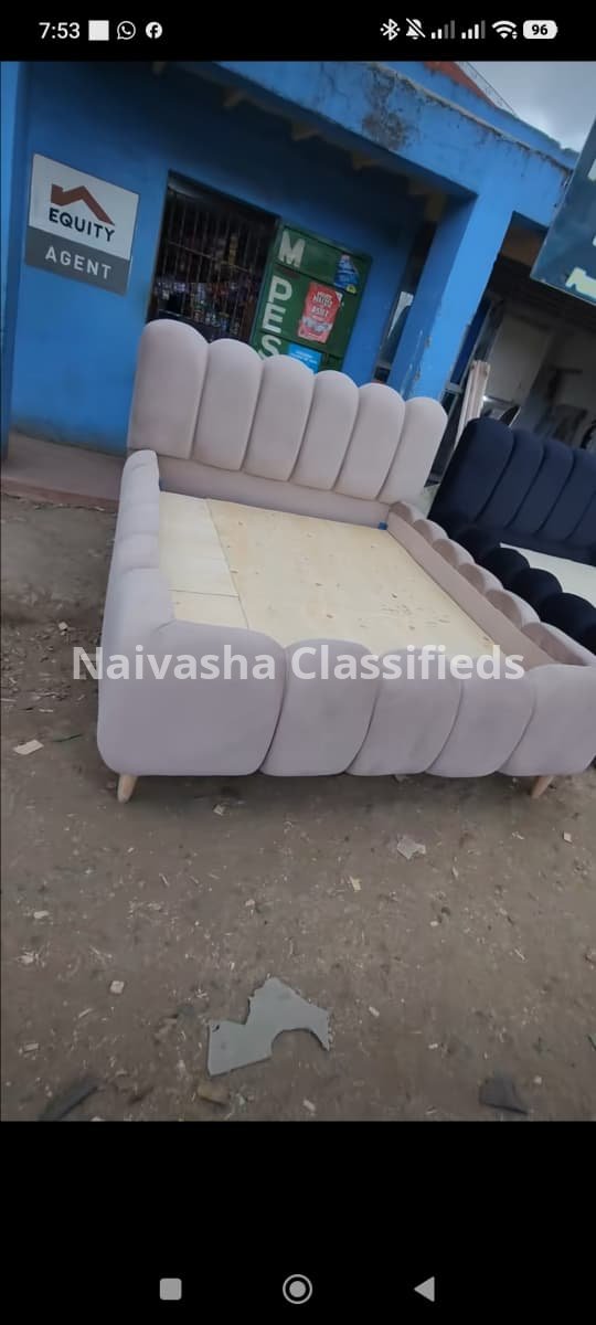 4x6 Chester Beds