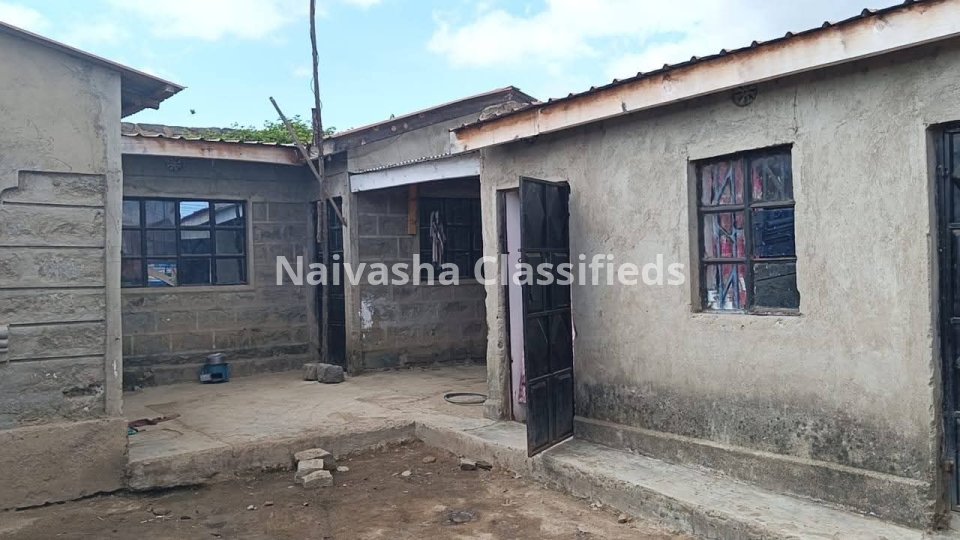 House on sale -0717243445 on a 50x100 plot in Mirera Rubiri Area