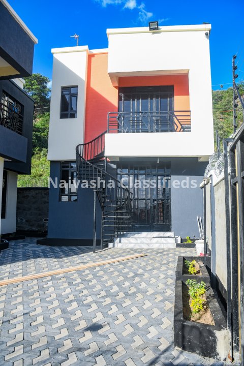 Newly built 3 Bedroom houses for rent in Naivasha 5