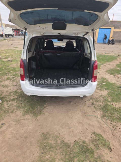 Toyota probox for Sale in Naivasha 4