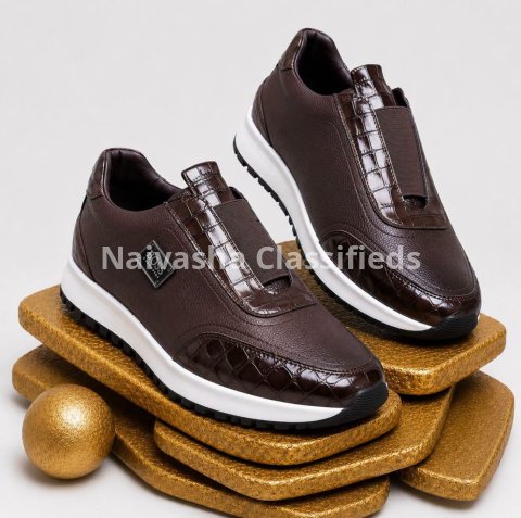 Hugo Boss casual Leather 3